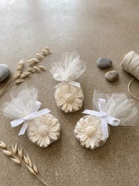 Daisy Favors in Tulle